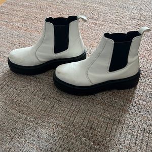 Urban Outfitters Boots